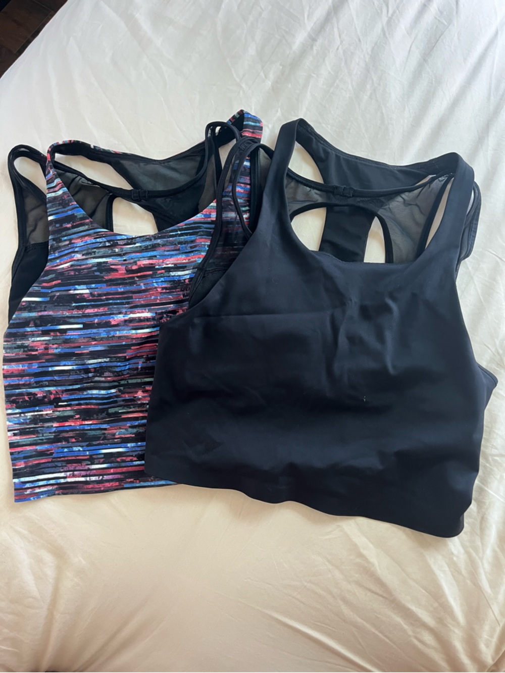 Lululemon running crop with built in bra, size 6 (ONLY MULTI COLOR AVAILABLE)